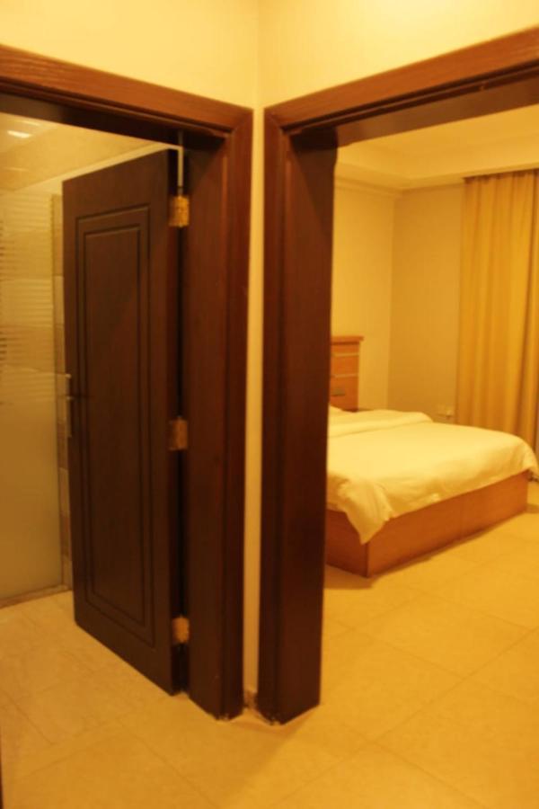الفخامة الماسية للوحدات السكنية المفروشة Lejlighedshotel Sidi Hamzah Eksteriør billede